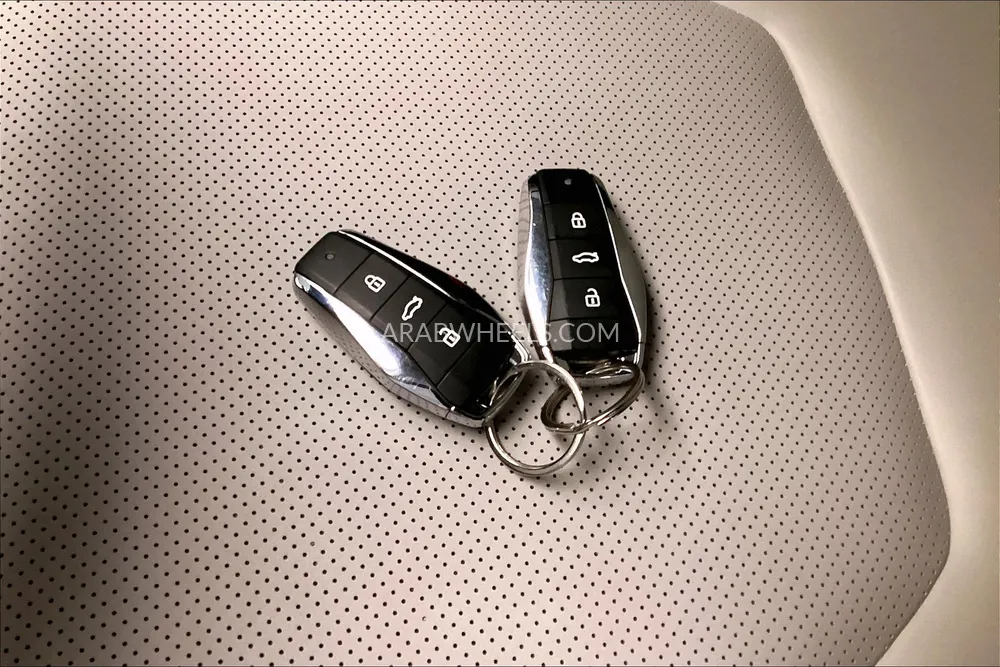 جاك JS6 2024 for Sale in الشارقة Image-17