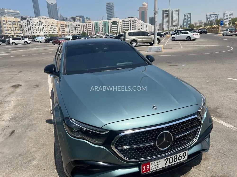 Mercedes Benz E Class 2024 for Sale in Abu Dhabi Image-2