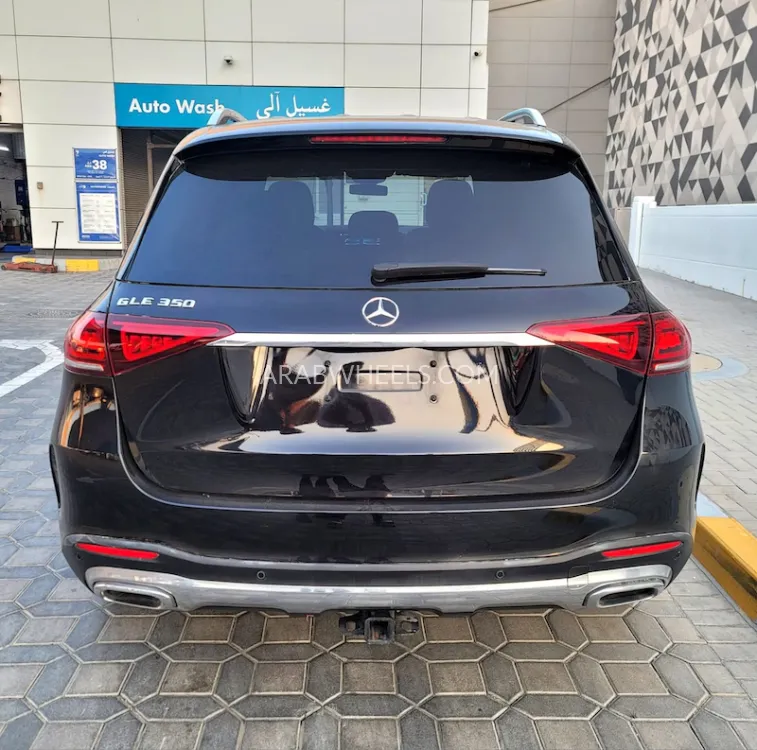 مرسيدس بنز GLE Class 2021 for Sale in الشارقة Image-5