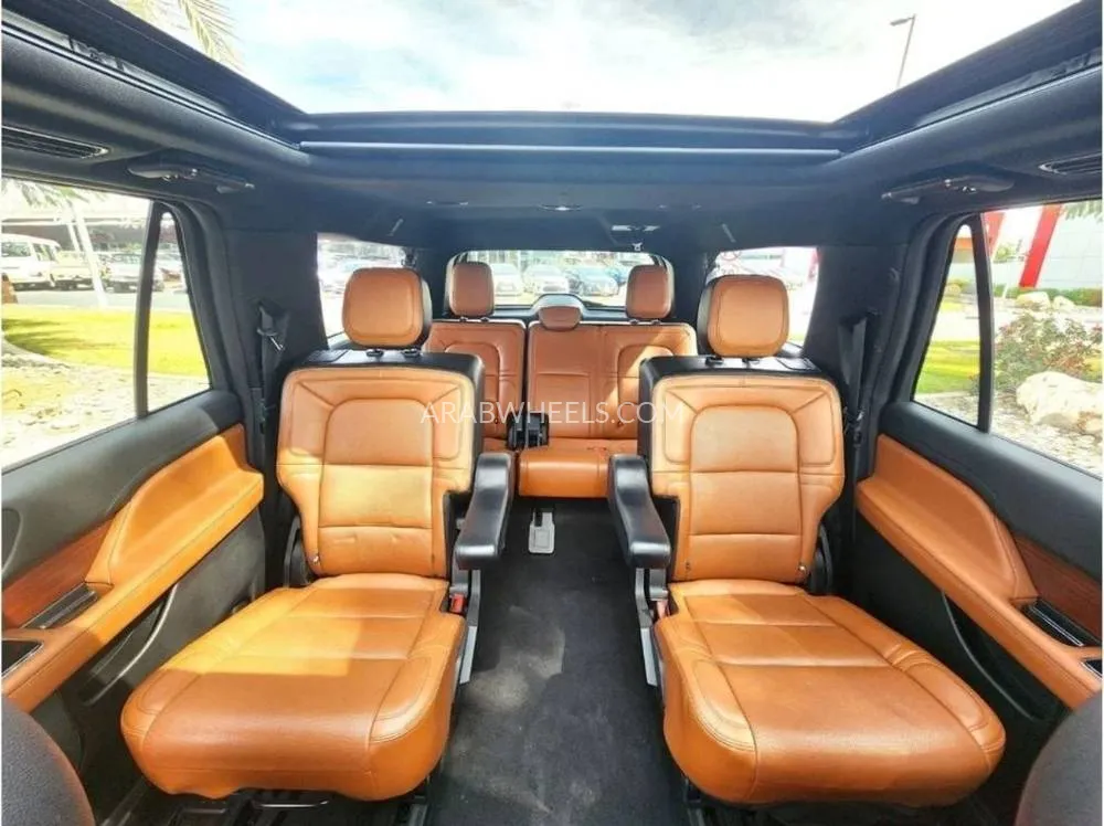 Lincoln Navigator 2022 for Sale in Dubai Image-13