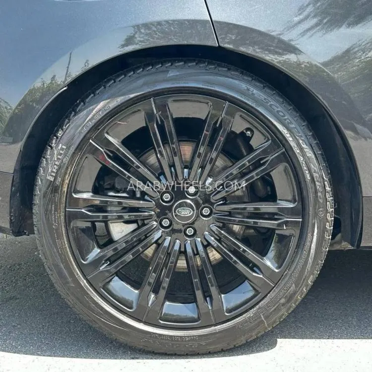 Land Rover Range Rover 2024 for Sale in Dubai Image-13