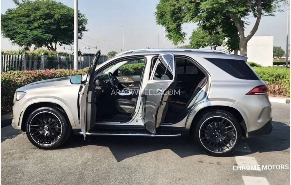 Mercedes Benz GLE Class 2020 for Sale in Dubai Image-7