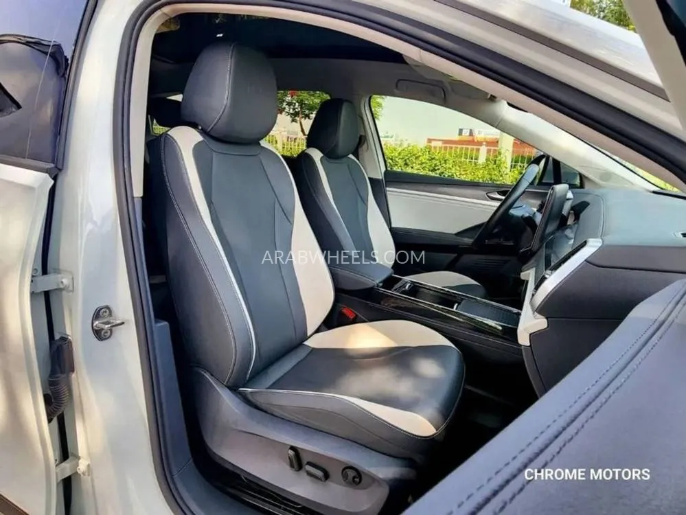 Volkswagen ID.6 2022 for Sale in Dubai Image-15
