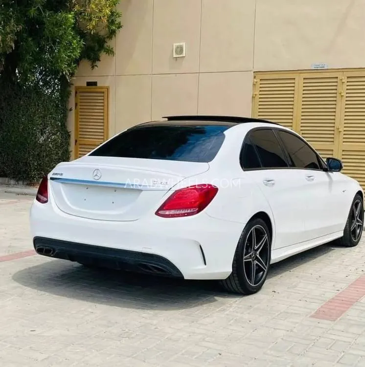Mercedes Benz C Class 2018 for Sale in Ajman Image-11