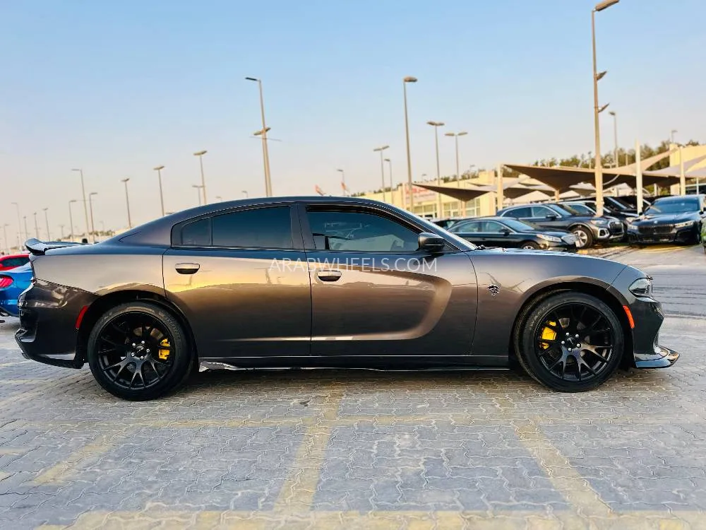 Dodge Charger 2021 for Sale in Sharjah Image-5