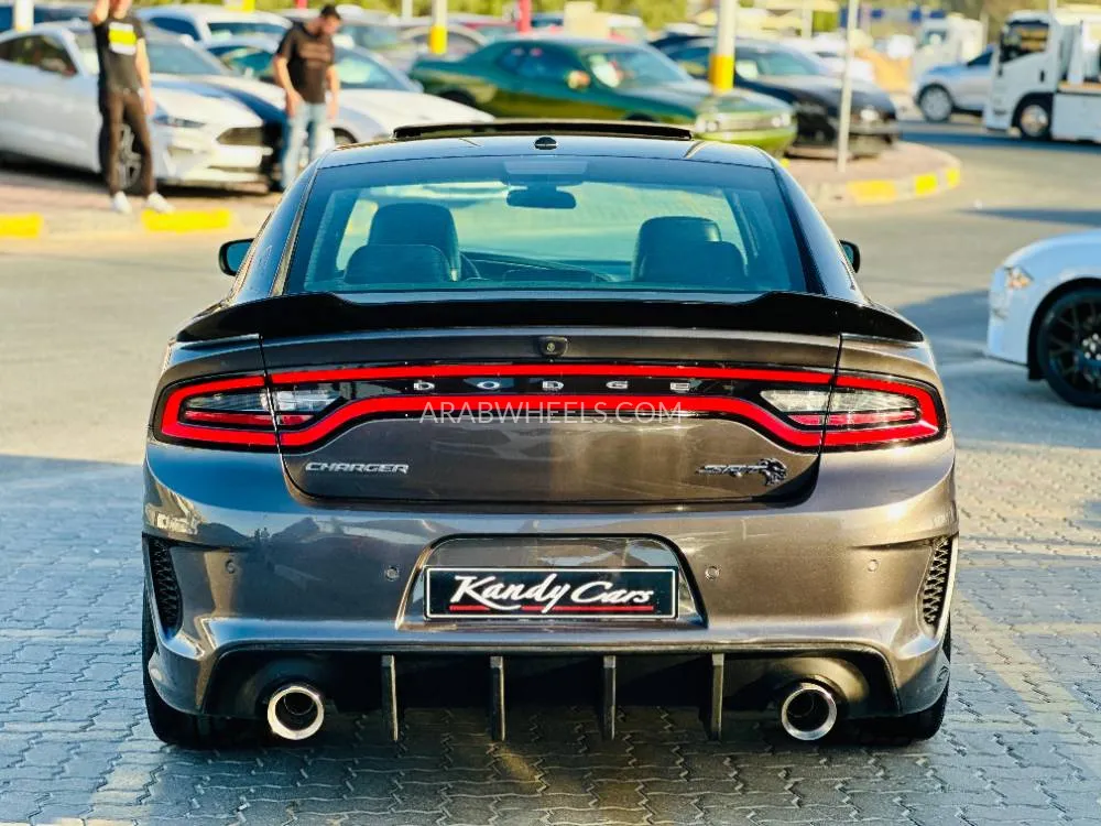 Dodge Charger 2022 for Sale in Sharjah Image-6