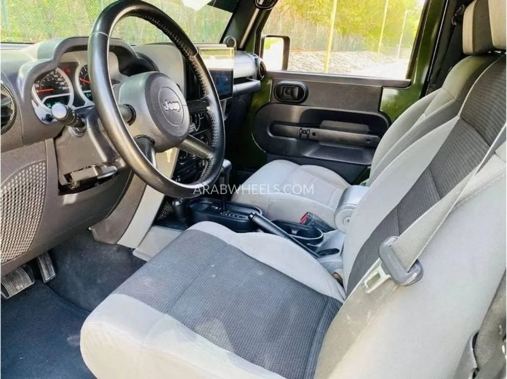Jeep Wrangler 2009 for Sale in Ajman Image-4