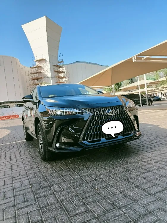 لكزس NX 2025 for Sale in الشارقة Image-6