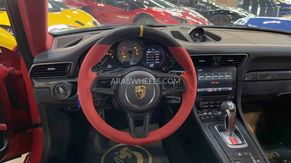 بورشه 911 2019 for Sale in دبي Image-10