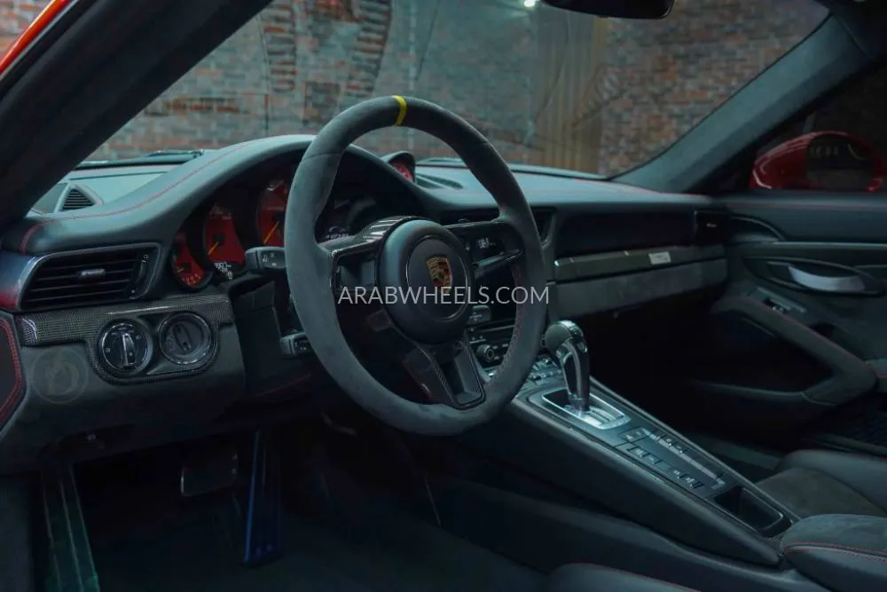 Porsche 911 2019 for Sale in Dubai Image-14