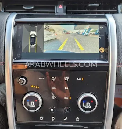 لاند روفر ديسكفري سبورت 2023 for Sale in الشارقة Image-6