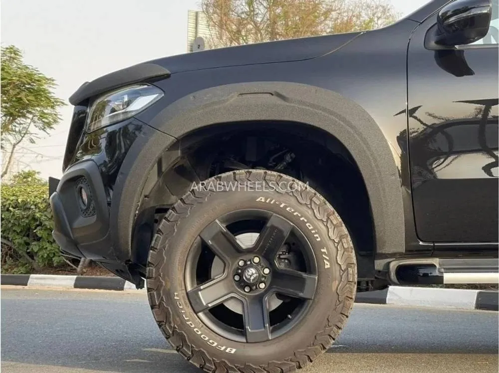 Mercedes Benz X Class 2022 for Sale in Dubai Image-6