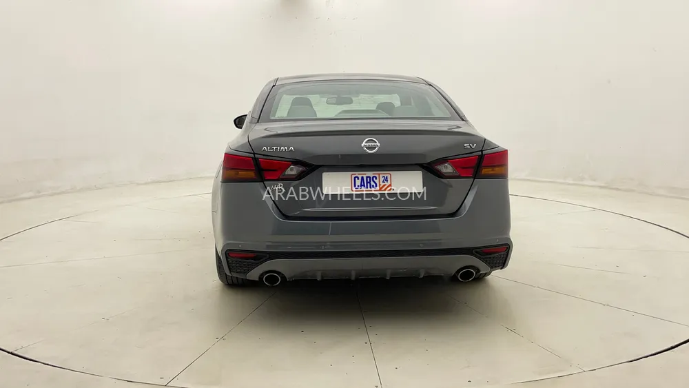 Nissan Altima 2022 for Sale in Dubai Image-4