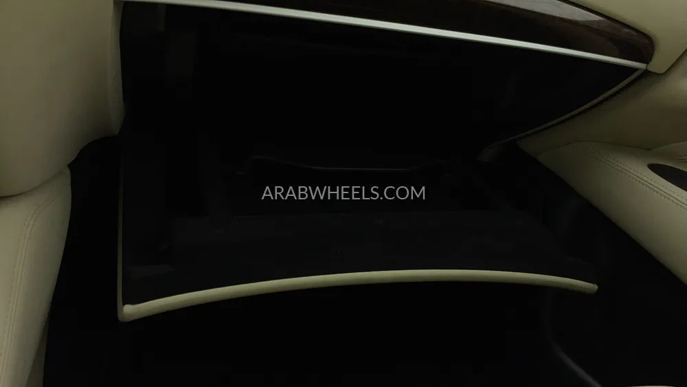 Infiniti QX60 2020 for Sale in Dubai Image-35