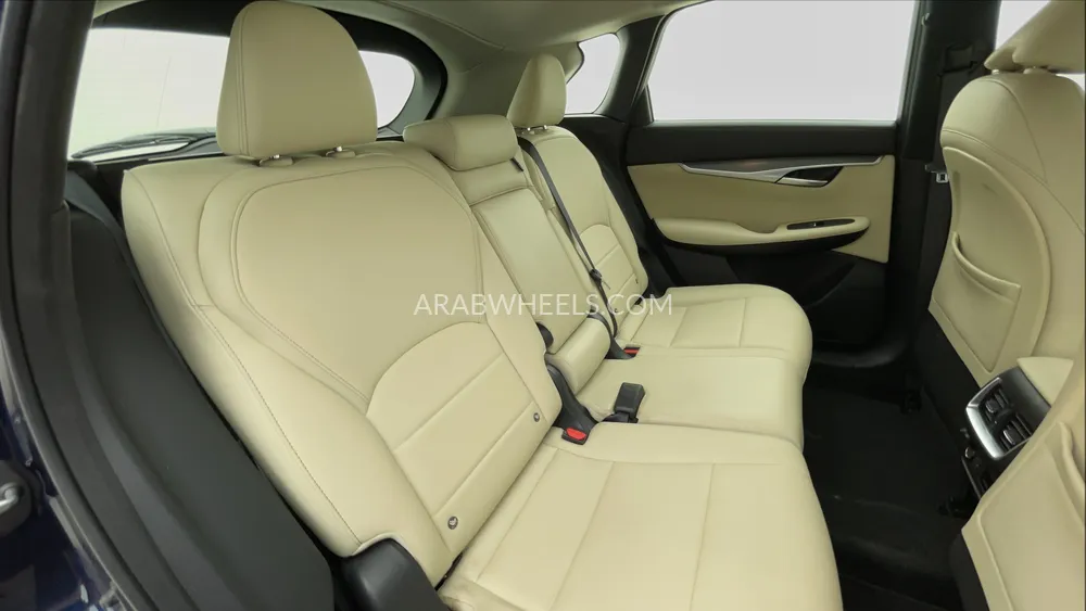 Infiniti QX50 2020 for Sale in Dubai Image-26