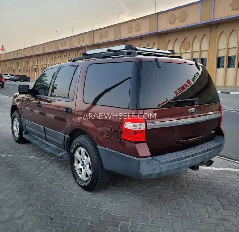 Ford Expedition 2016 for Sale in Sharjah Image-16