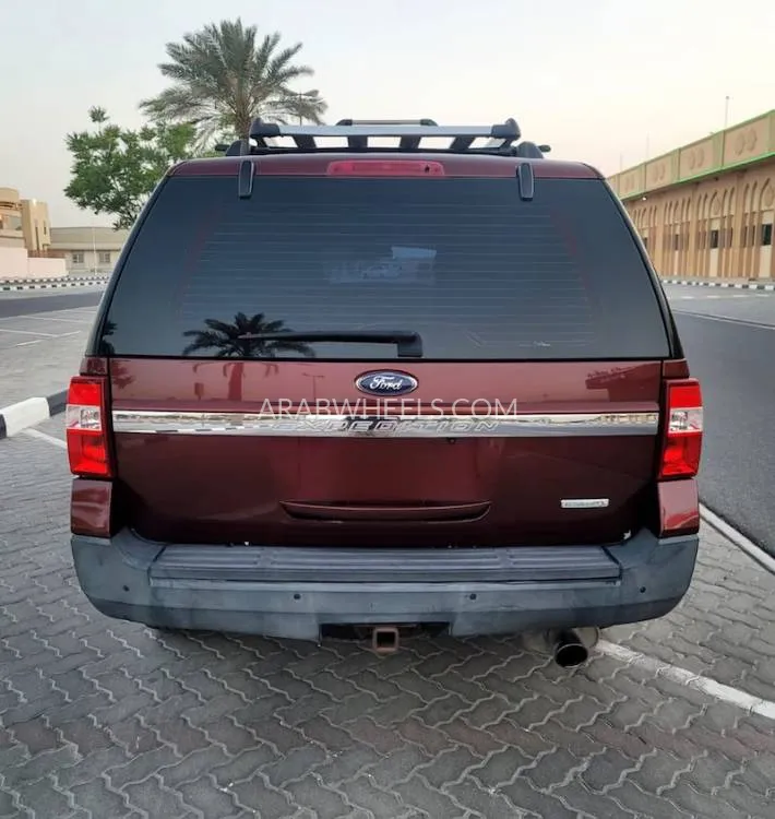 Ford Expedition 2016 for Sale in Sharjah Image-17