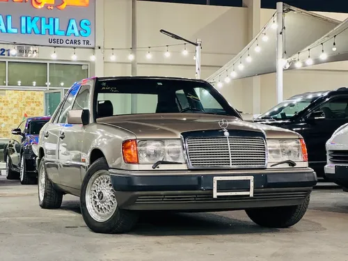Mercedes Benz E Class 1991