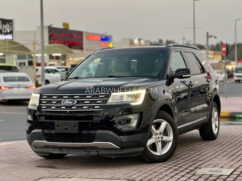 Ford Explorer 2016 for Sale in Sharjah Image-3