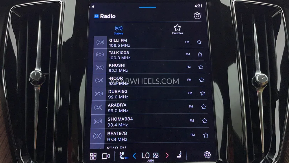 Volvo XC60 2023 for Sale in Dubai Image-37