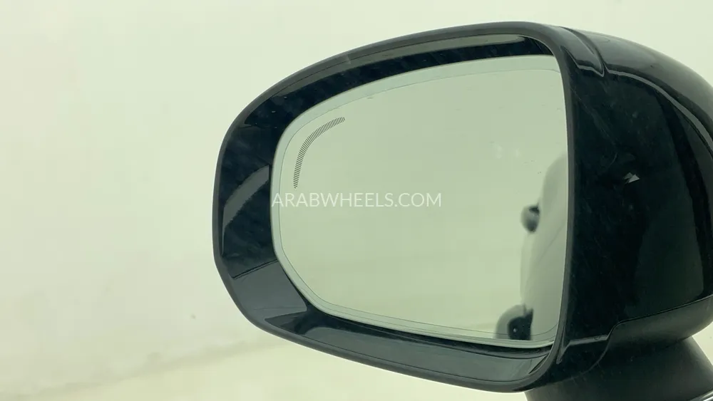 Volvo XC60 2023 for Sale in Dubai Image-55