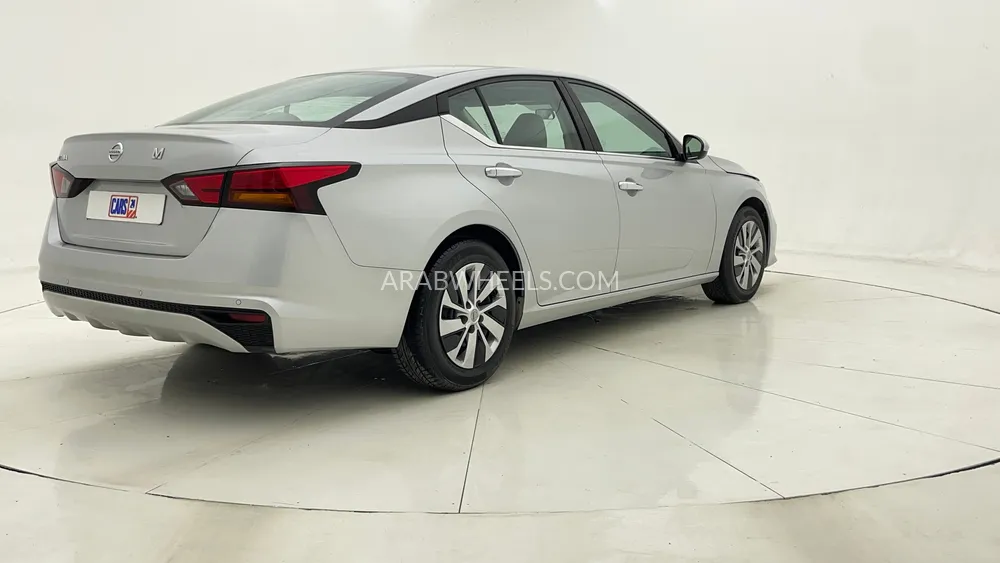 Nissan Altima 2021 for Sale in Dubai Image-3