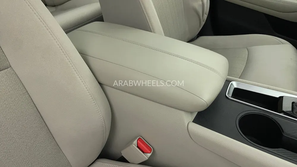 Nissan Altima 2021 for Sale in Dubai Image-35