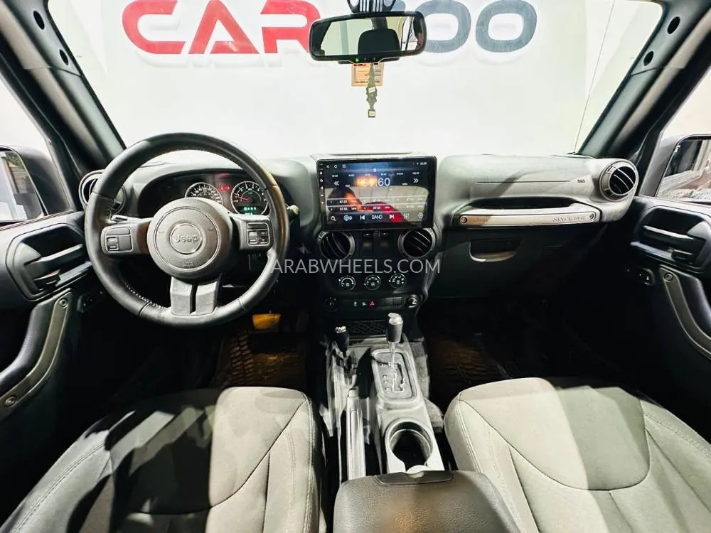 Jeep Wrangler 2018 for Sale in Dubai Image-6