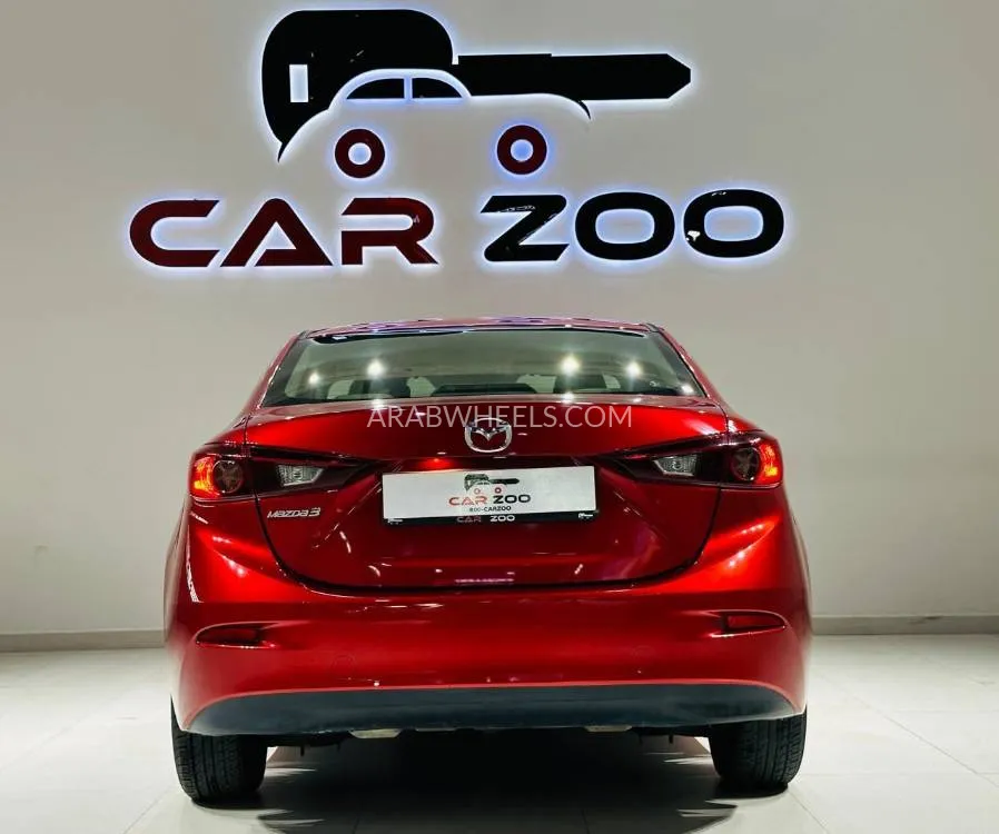Mazda 3 2018 for Sale in Dubai Image-4