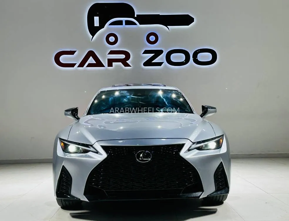 Lexus IS 2024 for Sale in Dubai Image-2