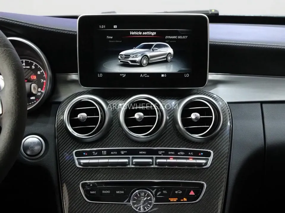 Mercedes Benz C Class 2018 for Sale in Dubai Image-10