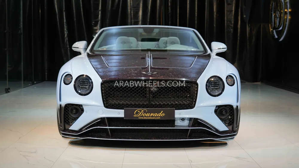 Bentley Continental GTC 2023 for Sale in Dubai Image-12