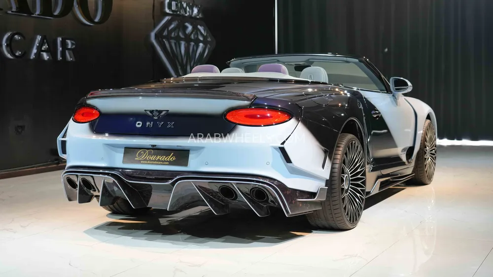 Bentley Continental GTC 2023 for Sale in Dubai Image-16