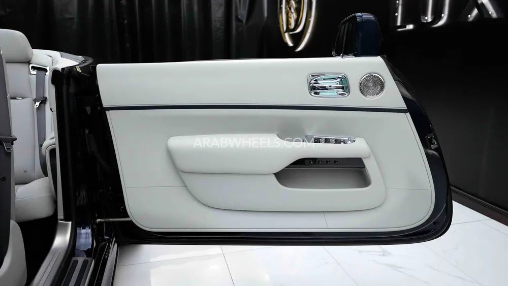Rolls Royce Dawn 2022 for Sale in Dubai Image-20