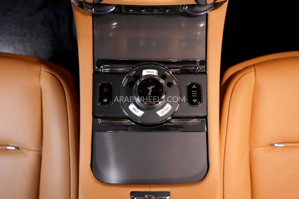 Rolls Royce Wraith 2020 for Sale in Dubai Image-17