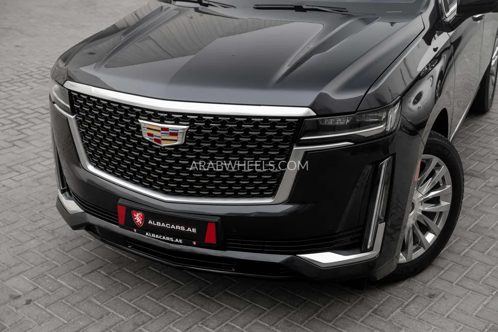 Cadillac Escalade 2023 for Sale in Dubai Image-2