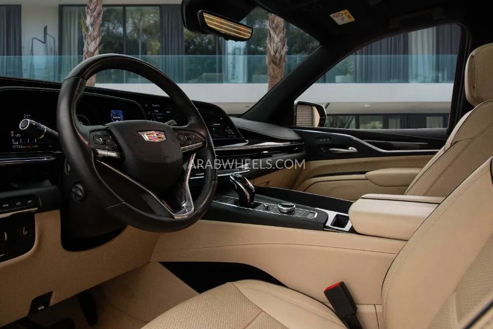 Cadillac Escalade 2023 for Sale in Dubai Image-8