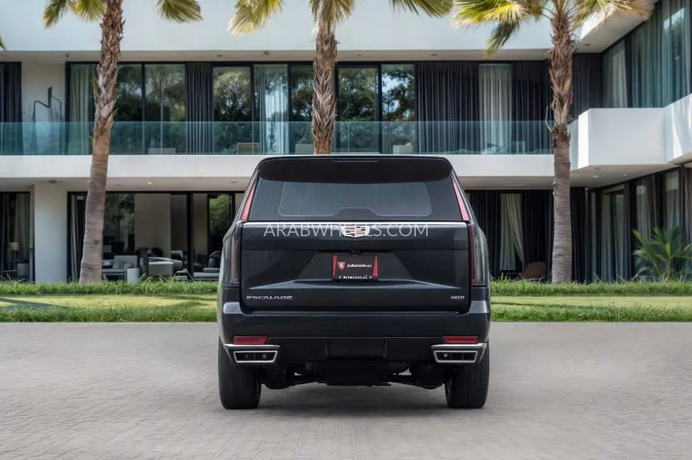 Cadillac Escalade 2023 for Sale in Dubai Image-14