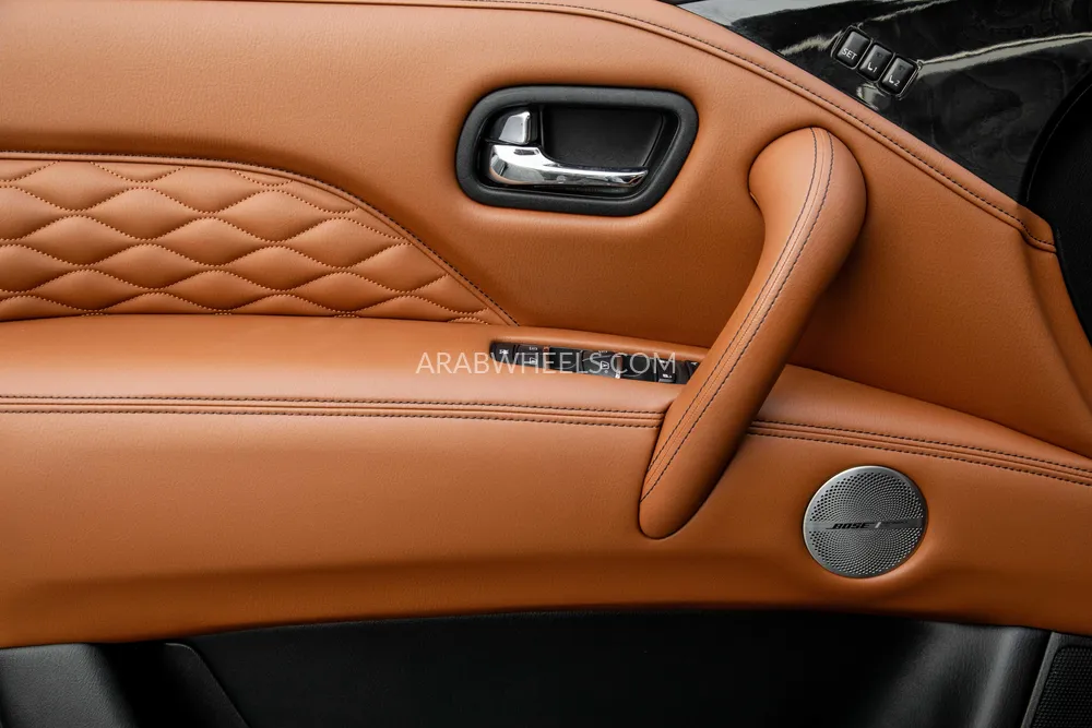 Infiniti QX80 2021 for Sale in Dubai Image-6