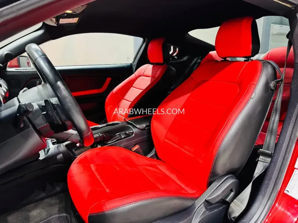 Ford Mustang 2018 for Sale in Dubai Image-12