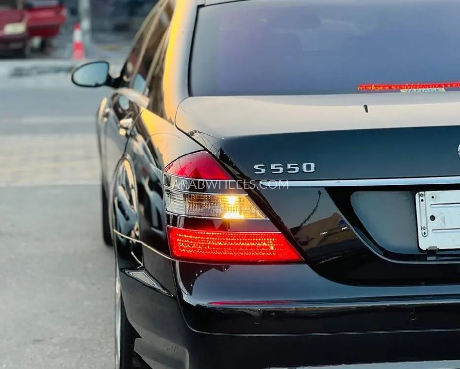 Mercedes Benz S Class 2007 for Sale in Sharjah Image-4