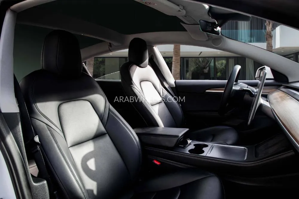 تسلا موديل 3 2022 for Sale in دبي Image-6