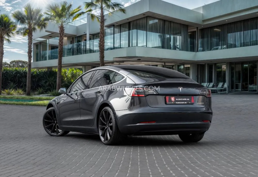 تسلا موديل 3 2020 for Sale in دبي Image-10