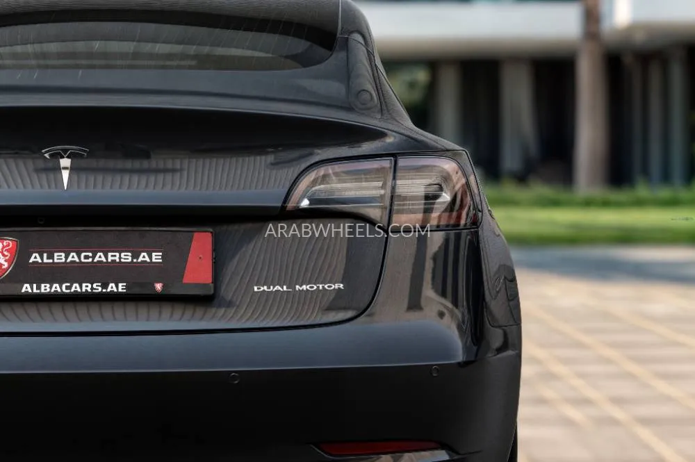 تسلا موديل 3 2020 for Sale in دبي Image-12