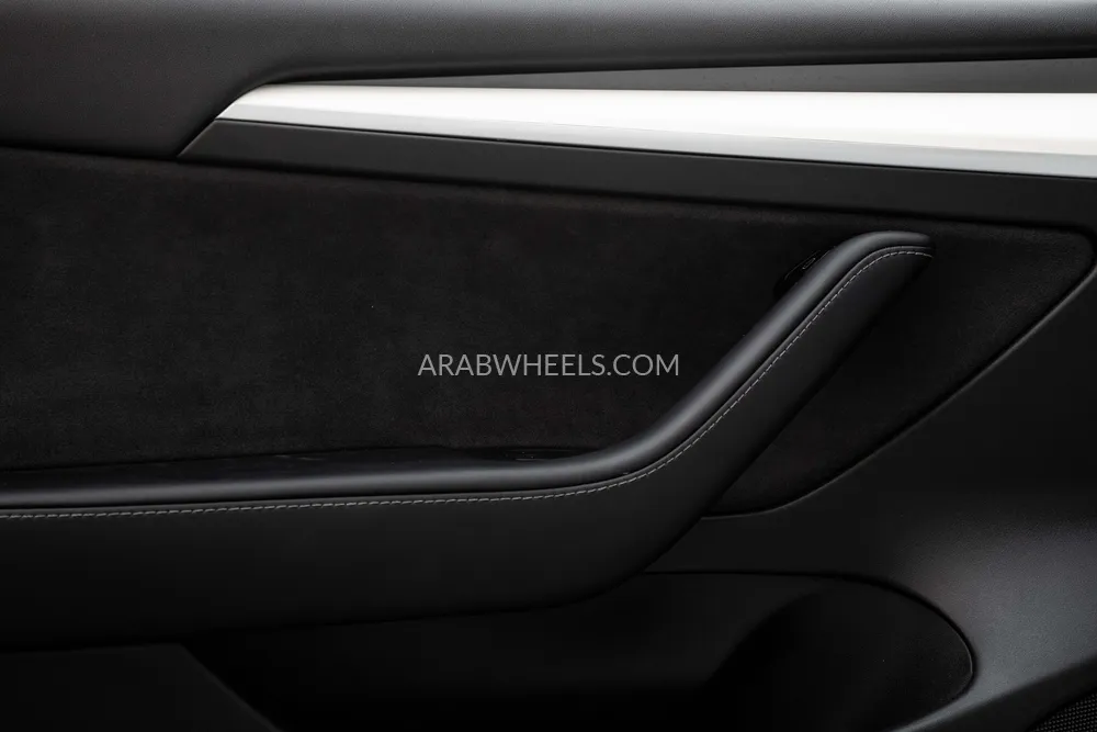 تسلا موديل 3 2022 for Sale in دبي Image-5