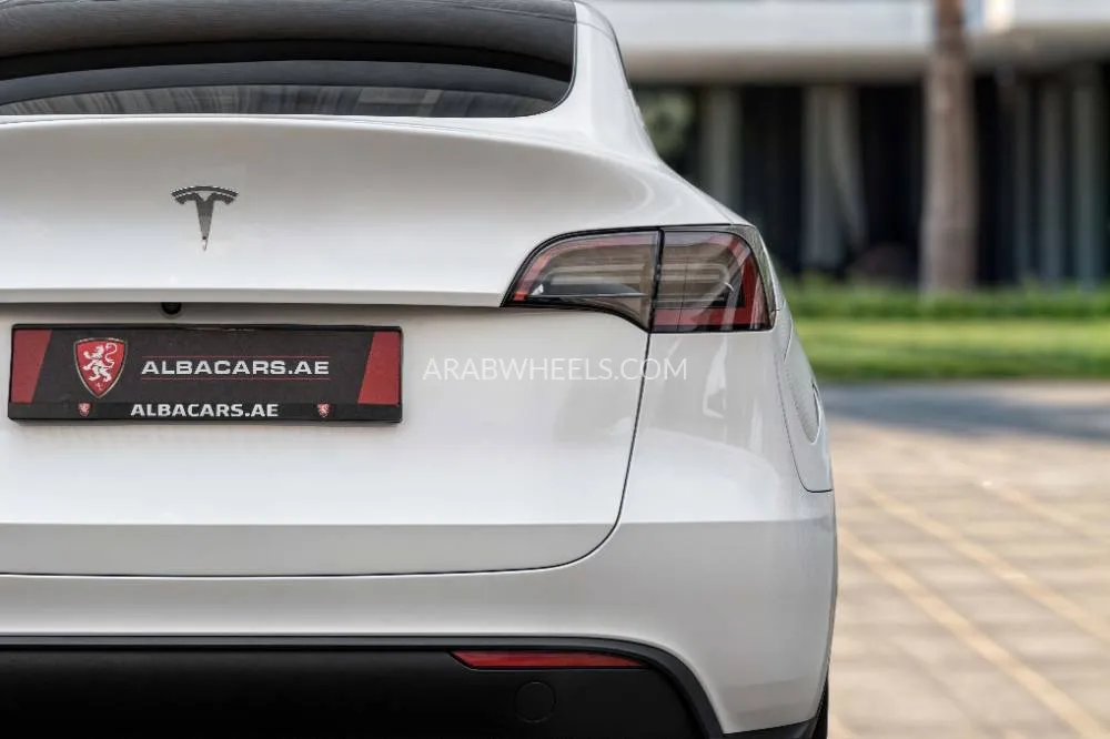 تسلا Y موديل  2024 for Sale in دبي Image-12