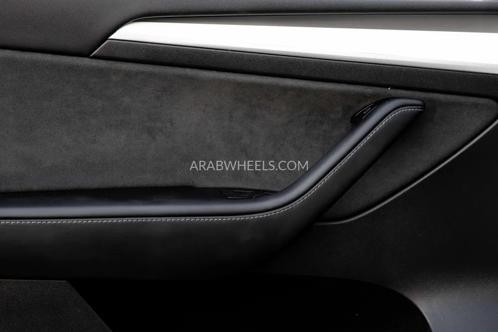 تسلا Y موديل  2022 for Sale in دبي Image-5