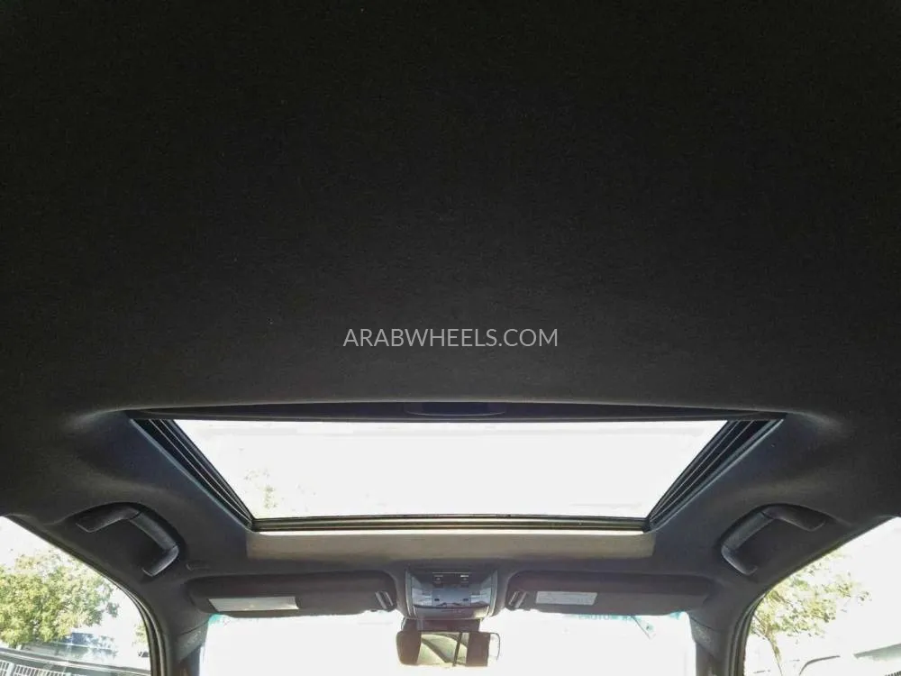 Lexus GX 2023 for Sale in Dubai Image-7