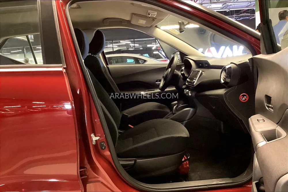 Nissan Kicks 2024 for Sale in Dubai Image-14
