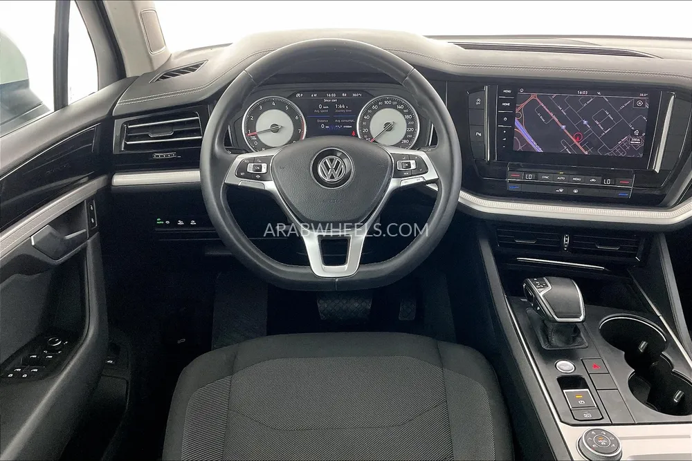 Volkswagen Touareg 2019 for Sale in Sharjah Image-21
